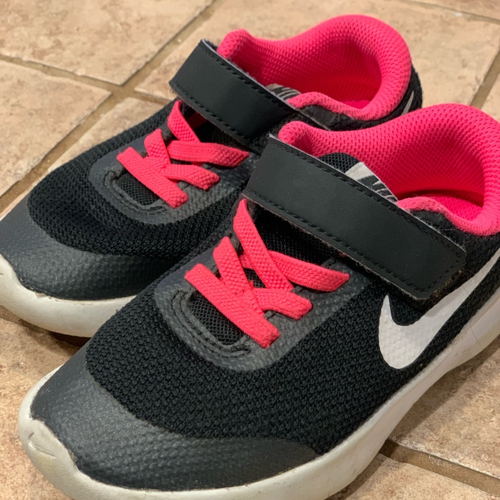 Toddler Nike 11C